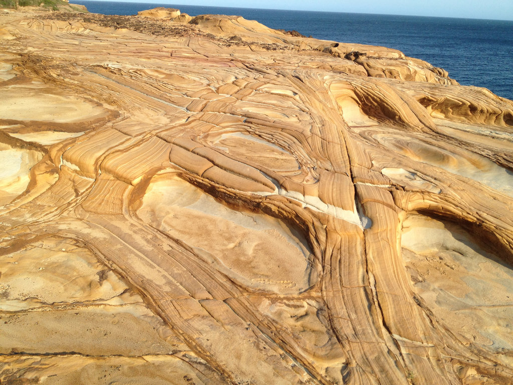 Super Sandstone Striations.