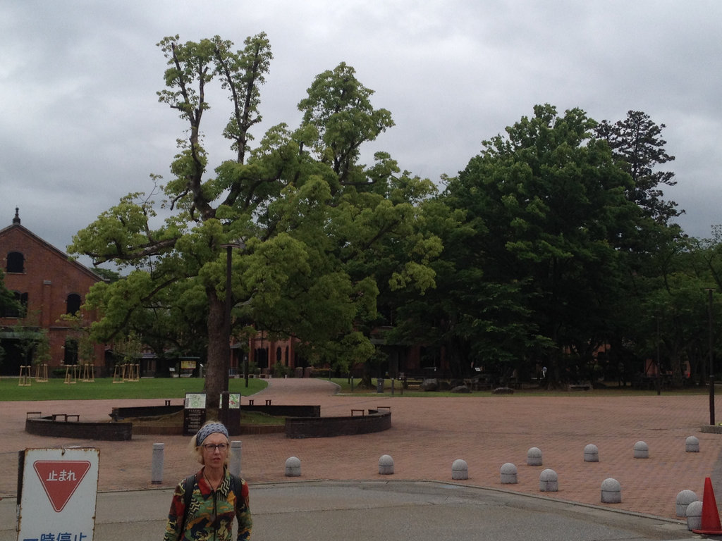 Kanazawa between Art Galleries 