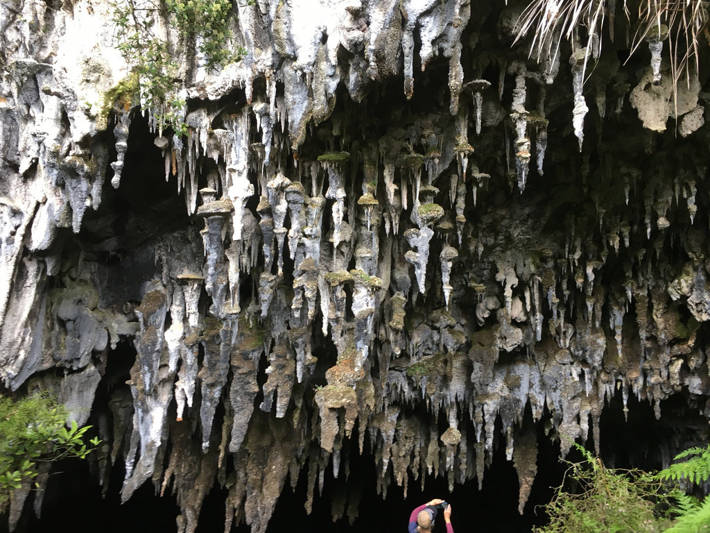 Rawhiti Cave