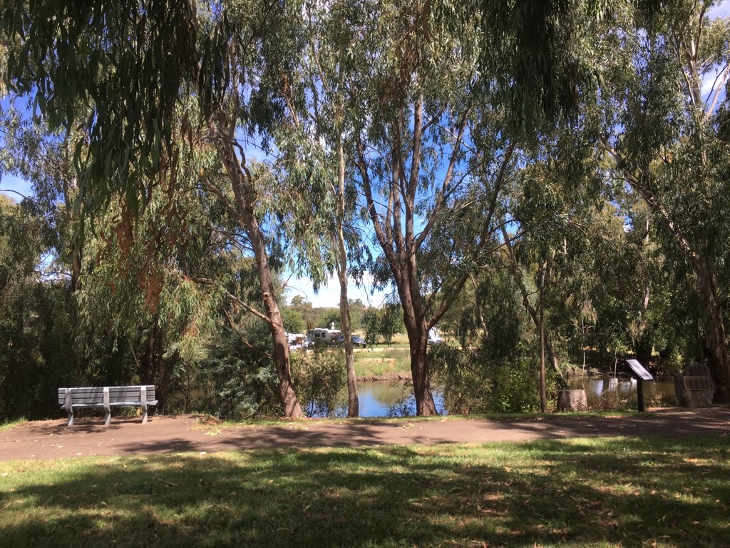 Gundagai Stroll