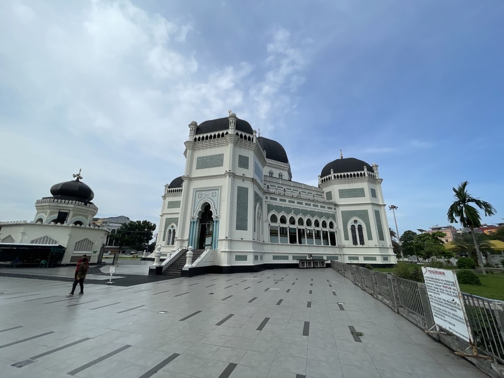 Medan to the Great Mosque